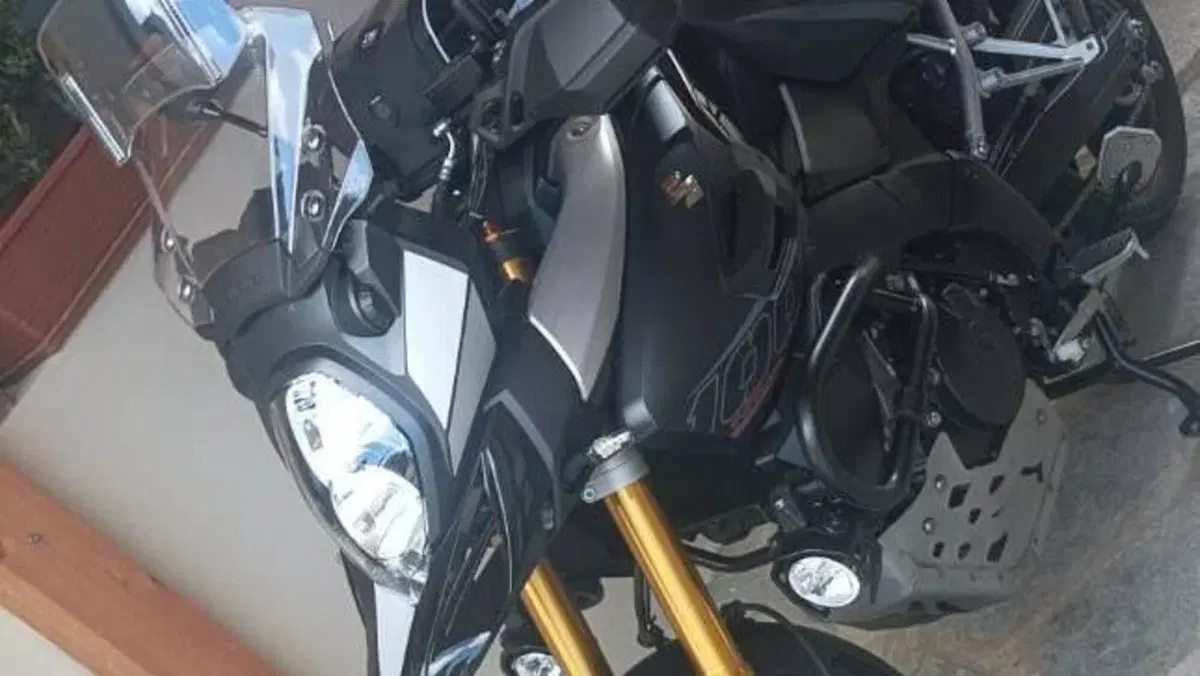 Suzuki V-Strom 1000 ABS No compromise LE (2015 - 17)  (8)