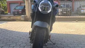 MV Agusta Brutale 800 Rosso (2021 - 23)  (3)