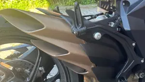 MV Agusta Brutale 800 Rosso (2021 - 23)  (4)
