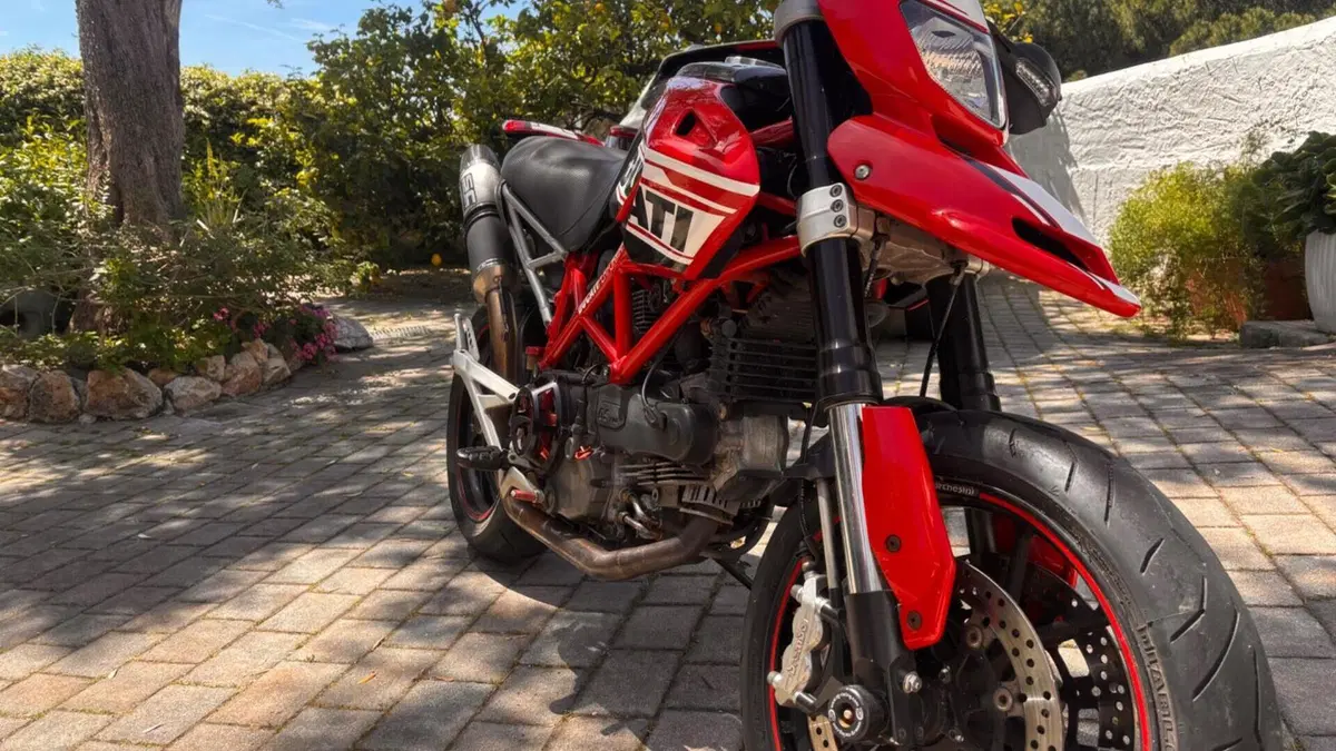 Ducati Hypermotard 1100 (2007 - 09)  (5)