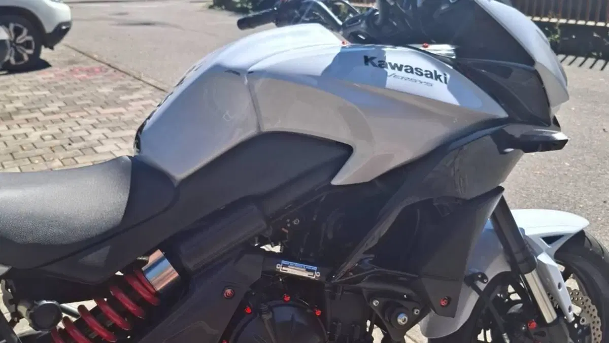 Kawasaki Versys 650 ABS (2015 - 16)  (3)