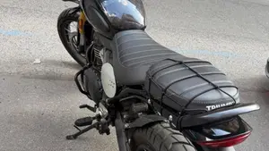 Triumph Scrambler 400 XC (2025 - 26)  (2)
