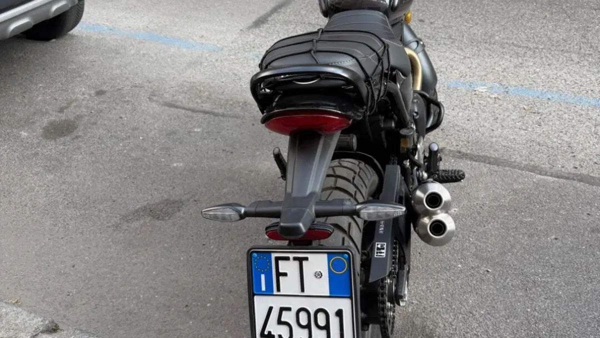 Triumph Scrambler 400 XC (2025 - 26)  (3)