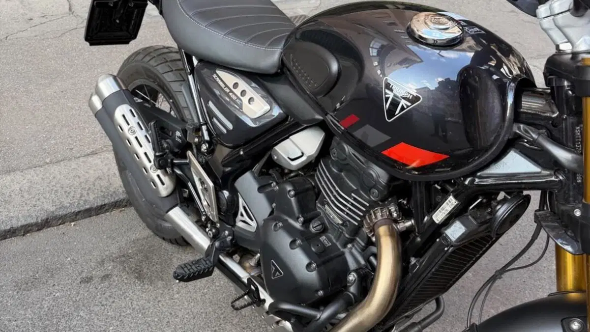 Triumph Scrambler 400 XC (2025 - 26)  (4)