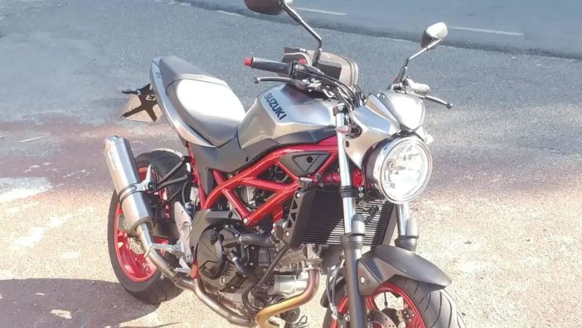 Suzuki SV 650 (2016 - 20)  (3)