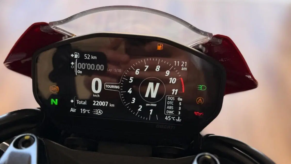 Ducati Monster 937 + (2021 - 25)  (7)