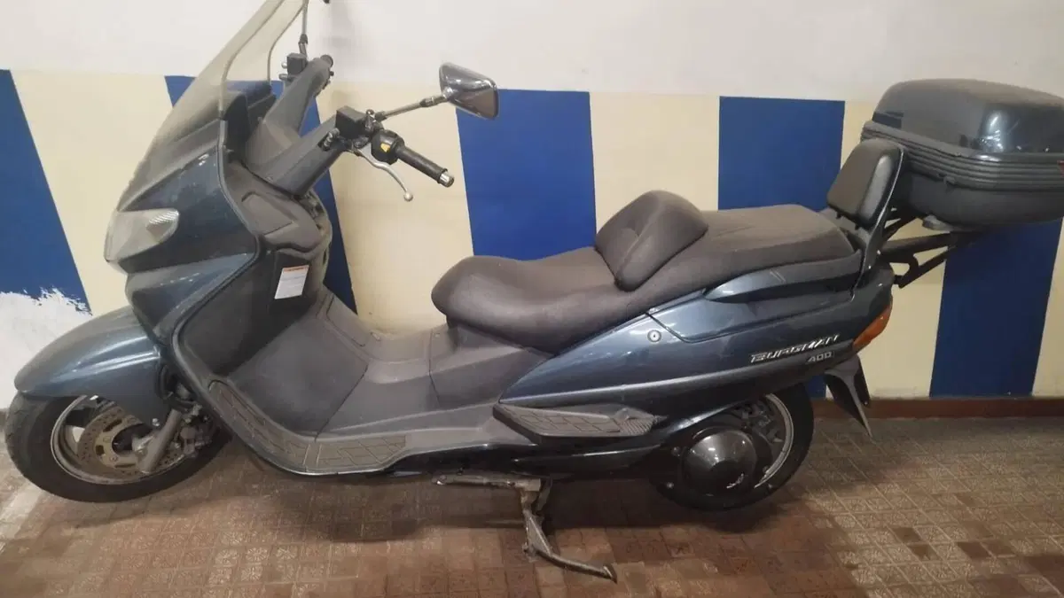 Suzuki Burgman AN 400 (1999 - 00)  (3)