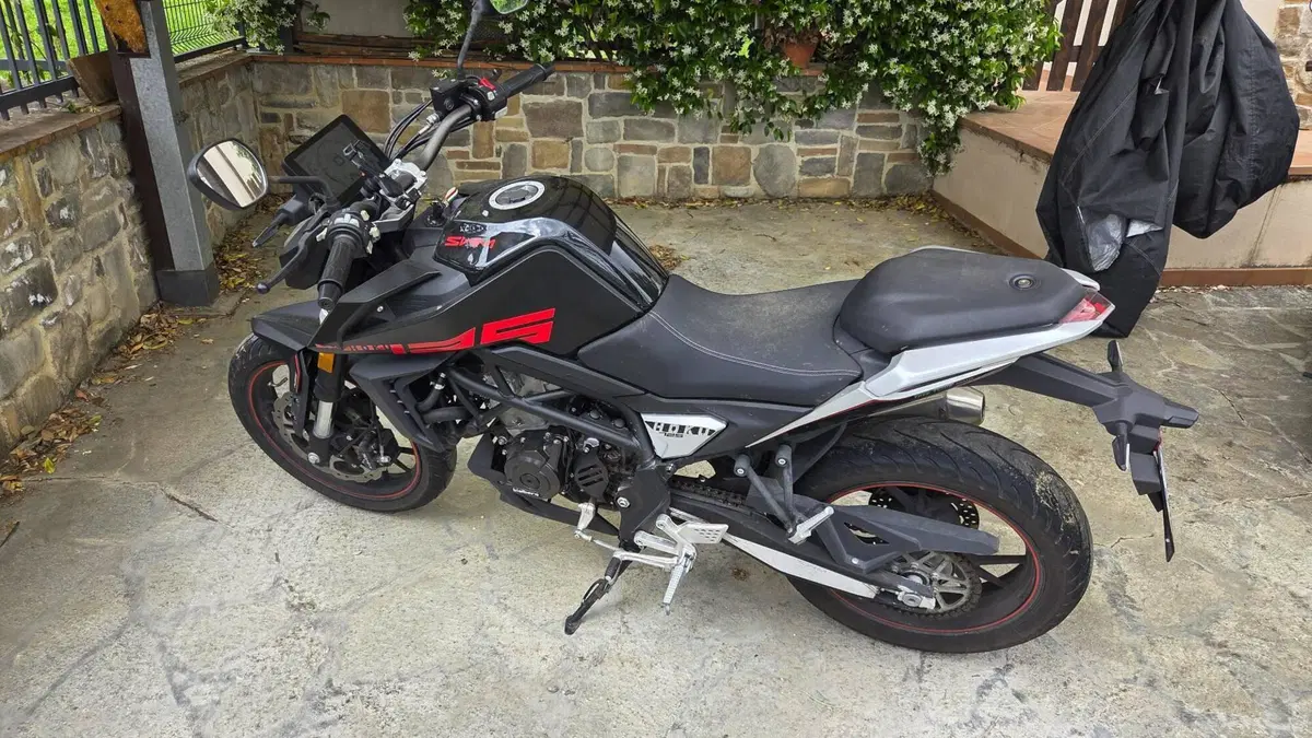 Swm Hoku 125 (2023 - 25)  (3)