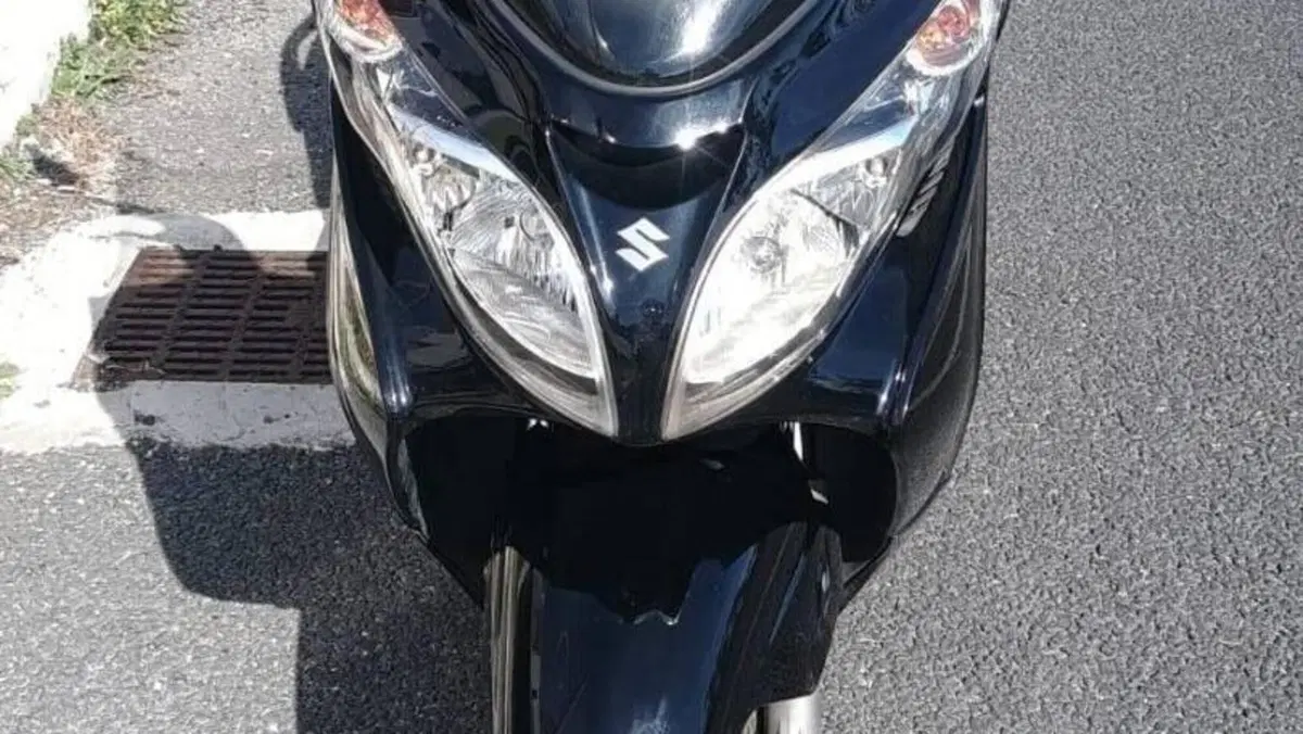 Suzuki Burgman AN 400 (2008 - 13)  (3)