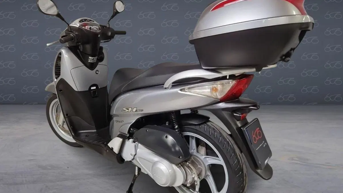 Honda SH 150i (2005 - 08)  (4)