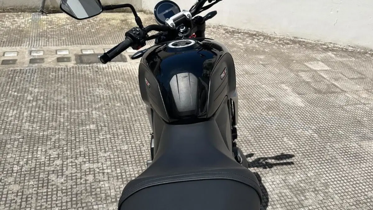 Triumph Trident 660 (2021 - 24)  (5)