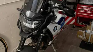 Bmw F 900 GS (2024 - 26)  (2)