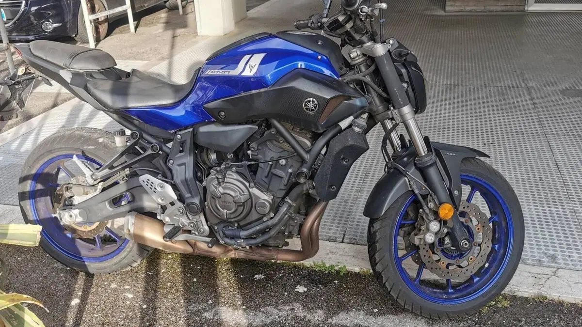 Yamaha MT-07 (2017 - 18)  (8)