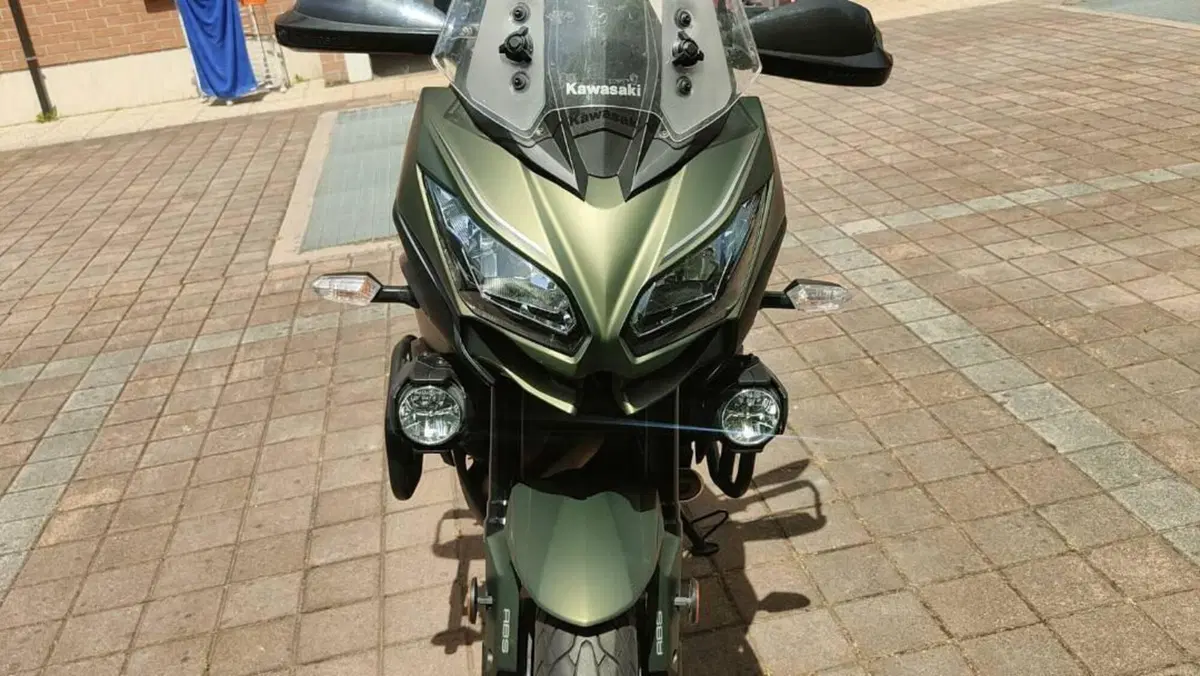 Kawasaki Versys 650 Grand Tourer (2017 - 20)  (11)