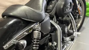 Harley-Davidson 883 R (2006 - 07) - XL 883R  (3)