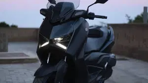 Yamaha X-Max 300 (2021 - 24)  (10)