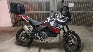 Ducati DesertX (2022 - 25)  (3)