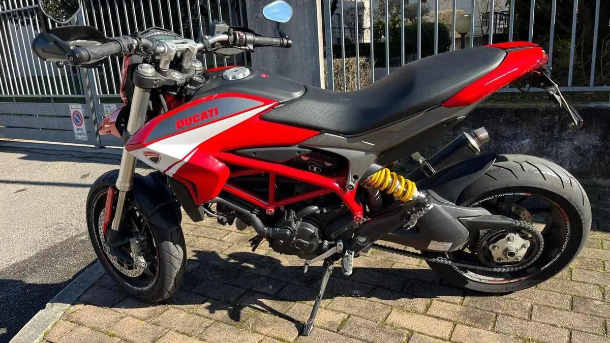 Ducati Hypermotard 821 (2013 - 15)  (6)