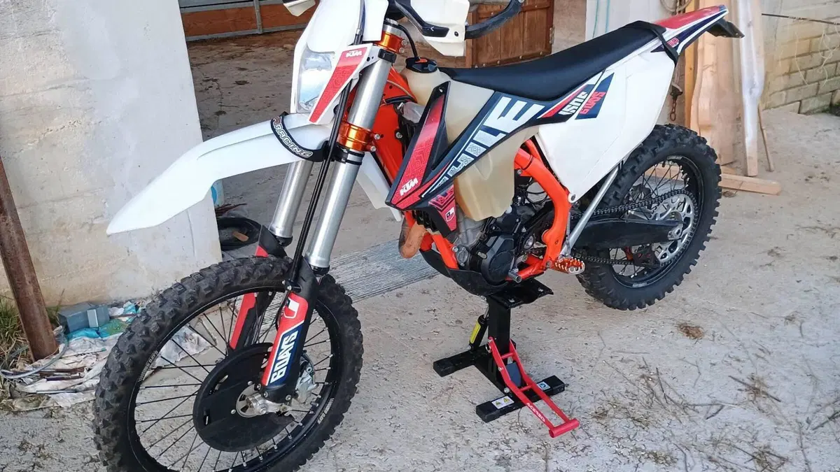 KTM 350 EXC-F Six Days (2019)  (9)