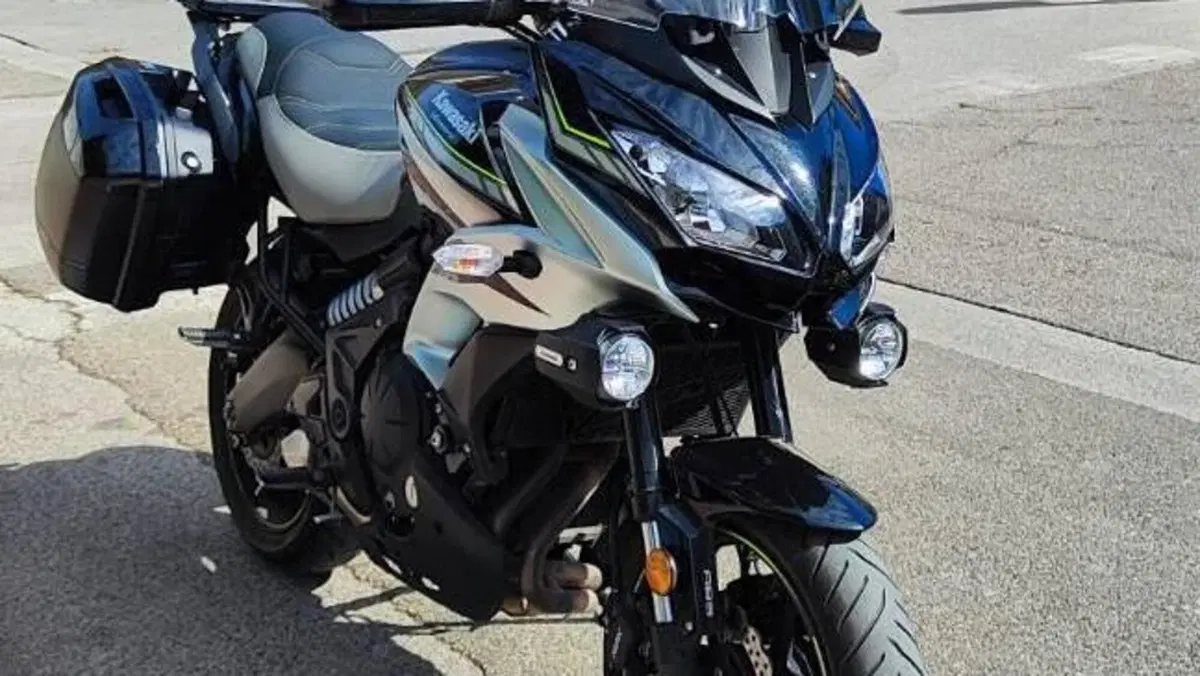Kawasaki Versys 650 Grand Tourer (2017 - 20)  (2)