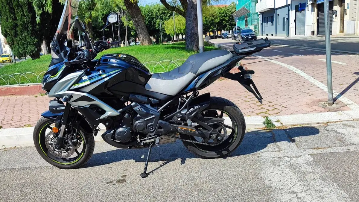 Kawasaki Versys 650 Grand Tourer (2017 - 20)  (6)