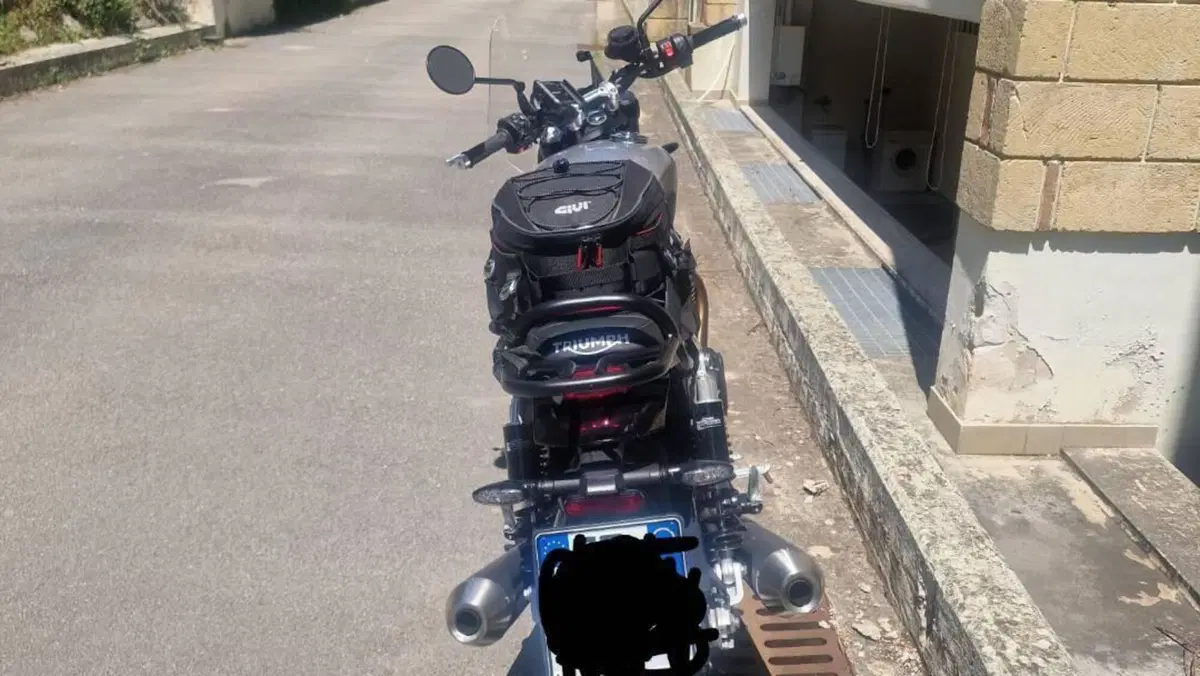 Triumph Speed Twin 900 (2025 - 26)  (2)