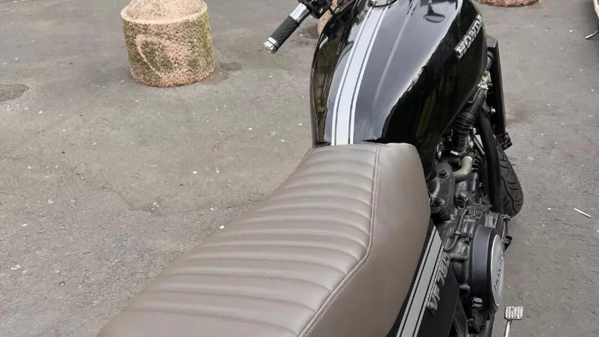 Honda   (4)