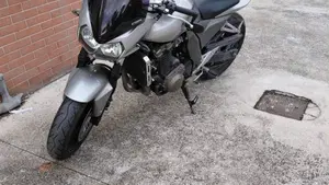 Kawasaki Z 750 (2003 - 06)  (6)
