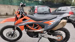 KTM 690 Enduro R (2021)  (9)