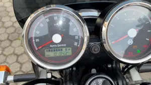 Royal Enfield Interceptor 650 (2021 - 26)  (7)
