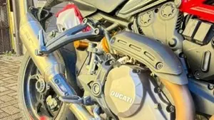 Ducati Monster 1200 S (2017 - 21)  (4)