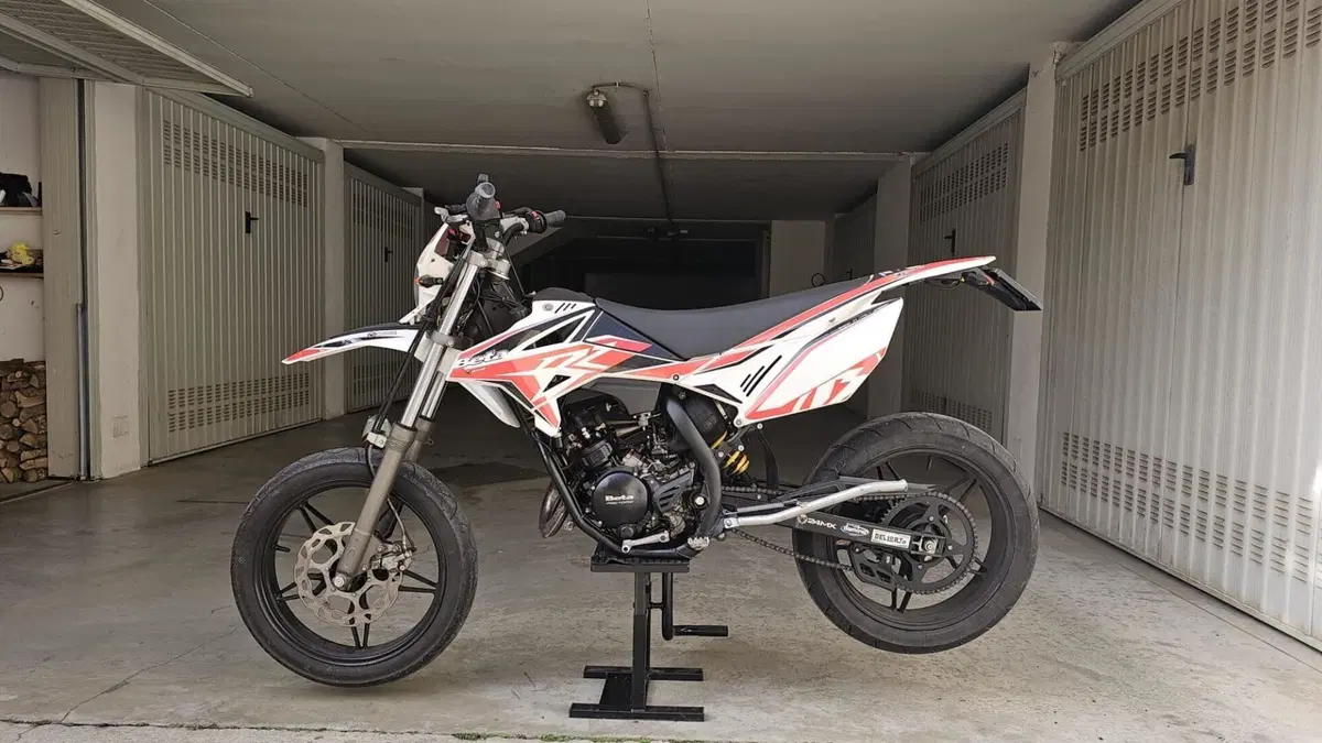 Betamotor RR 50 Motard Sport (2018 - 20)  (2)