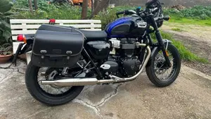 Triumph Bonneville T100 Stealth Edition (2024) 