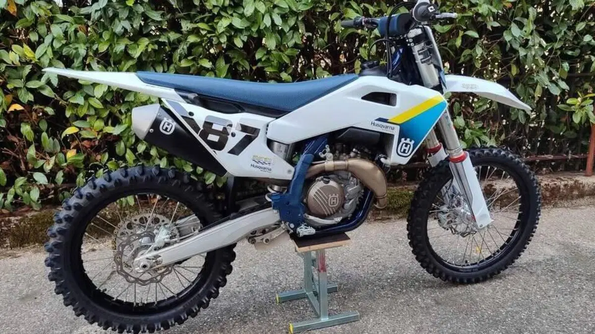 Husqvarna FC 450 (2025) 