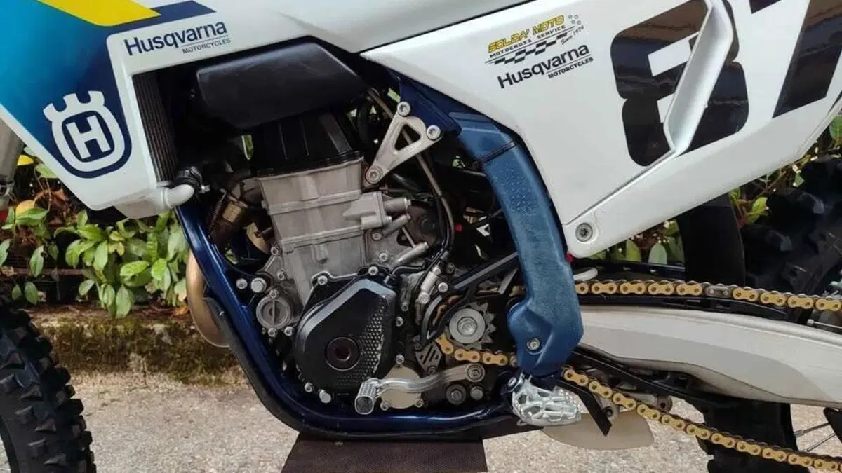 Husqvarna FC 450 (2025)  (5)
