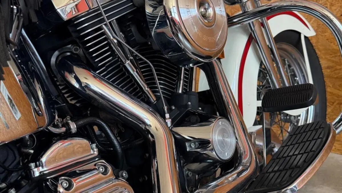 Harley-Davidson 1340 Heritage Springer (1997 - 99) - FLSTS  (5)