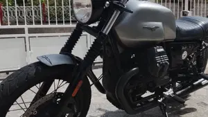 Moto Guzzi V7 III Rough (2018 - 20)  (14)