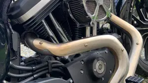 Harley-Davidson 883 Iron (2012 - 14) - XL 883N  (6)
