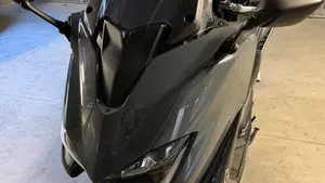 Yamaha T-Max 560 Tech Max (2021)  (5)