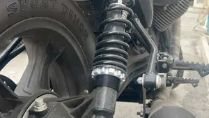 Moto Guzzi V7 II Stone (2015 - 17)  (5)