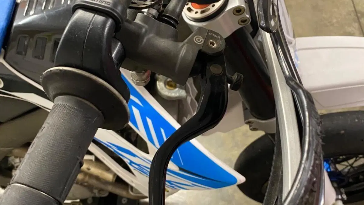 Tm Moto SMX 450 Fi (2015)  (9)