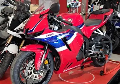 Honda CBR 600 RR (2024 - 26) - Annuncio 9489710