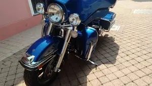 Harley-Davidson 1584 Electra Glide Ultra Classic (2008 - 13) - FLHTCU  (6)