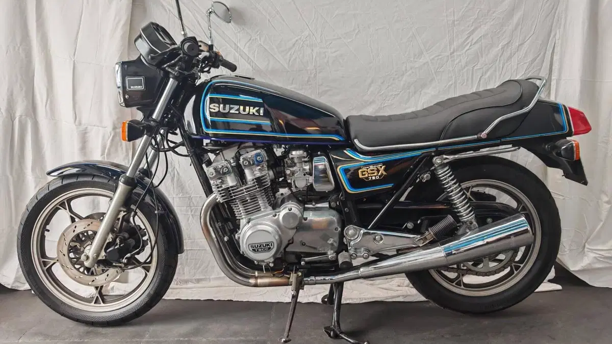 Suzuki  