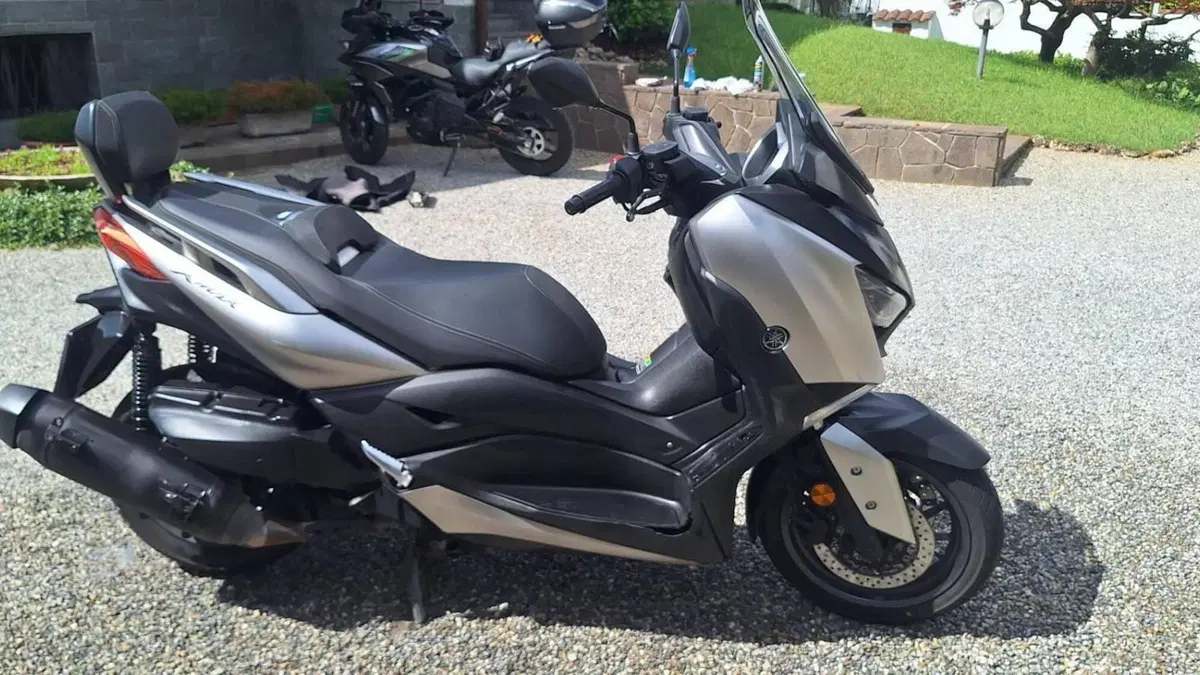 Yamaha X-Max 400 ABS (2017 - 20)  (3)