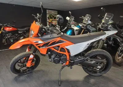 KTM 125 SMC R (2025 - 26) - Annuncio 10032403