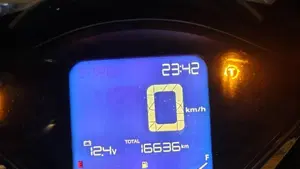 Honda SH 150i Sport (2022 - 23)  (2)