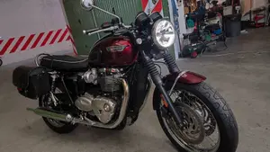 Triumph Bonneville T120 (2016 - 20)  (4)