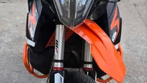 KTM 890 Adventure R (2022)  (3)