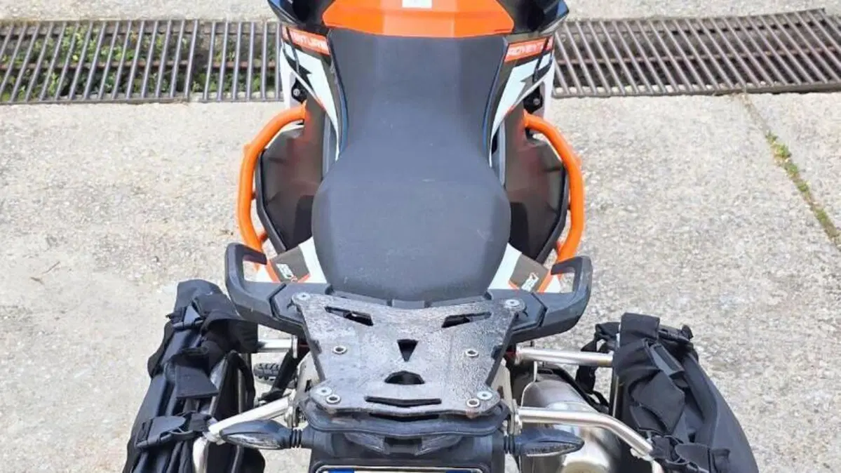 KTM 890 Adventure R (2022)  (5)